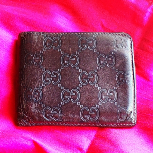 Gucci Other - Authentic Gucci Signature GG Brown Leather Wallet